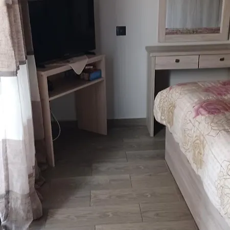 Renovated Flat With Panoramic Balcony Apartment Karditsa